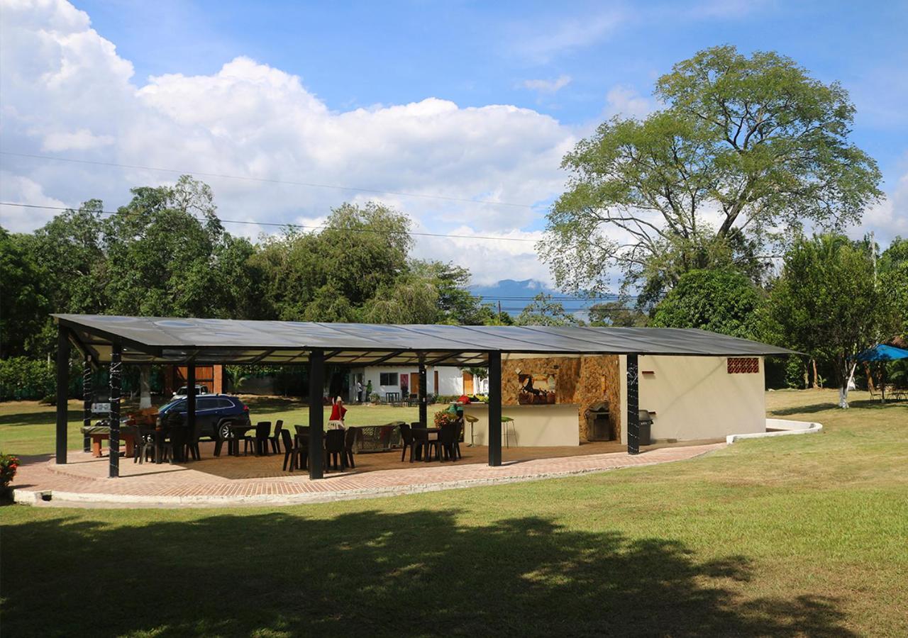 Stay Finca Hotel Santa Fe Santa Fe de Antioquia Exteriör bild